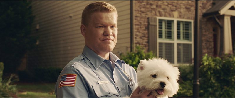 Jesse Plemons é o policial Gary
