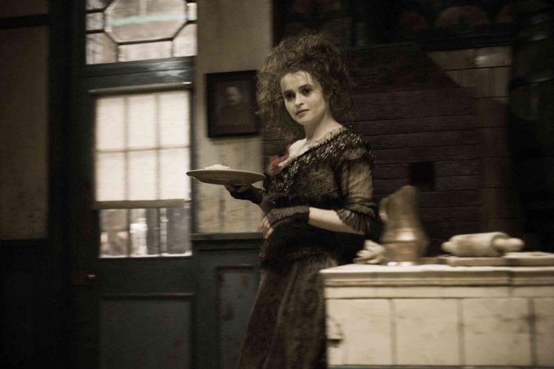 Helena Bonham Carter como Sra. Lovett