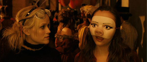 Reese Witherspoon e Christina Ricci em cena do filme