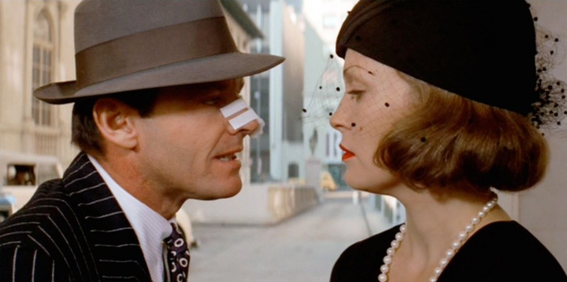 Jack Nicholson e Faye Dunaway em cena de Chinatown