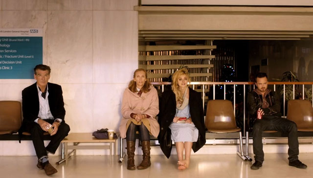Martin, Maureen, Jess e JJ. em cena do filme de 2014